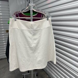 White Mini Skirt | size XL
